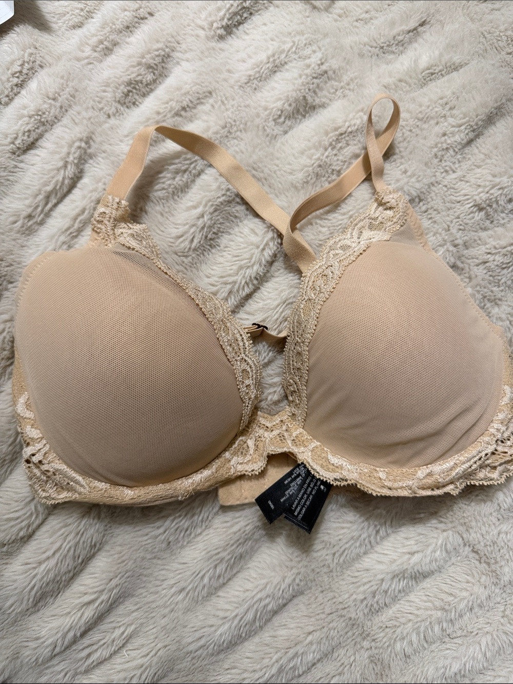 Natori Lace-Trim Molded T-Shirt Bra in Nude